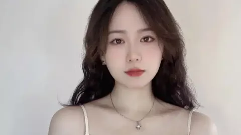 辛芷蕾长文感谢梁婷