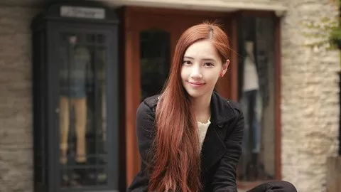 珠峰暴雪向导一人一狗开路