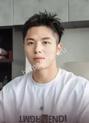 石昌佳父子变连襟